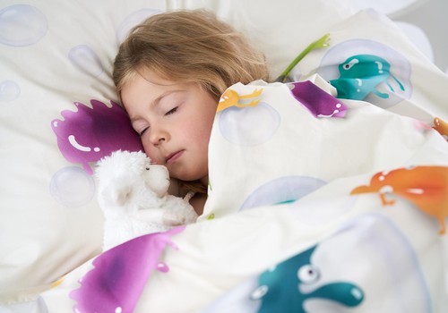 Ruošiamės naujiems mokslo metams – kaip pagerinti miego kokybę ir lengviau užmigdyti vaiką?
