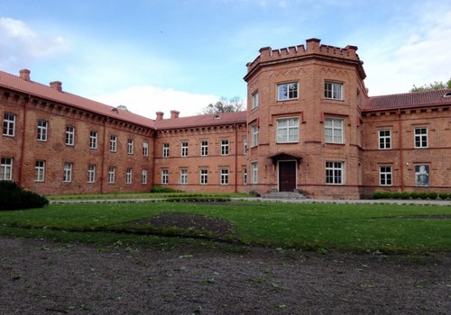 TOKIA MŪSŲ KASDIENYBĖ. Raudonė - miestelis, kuriame visada galima atrasti ką nors naujo