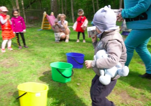 VIDEO: Kaip smagiai rūšiuoti atliekas su vaikais?