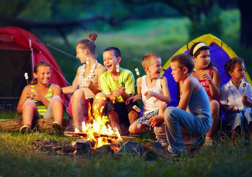 Vasaros atostogos po karantino: leiskite vaikams atsigriebti stovyklose