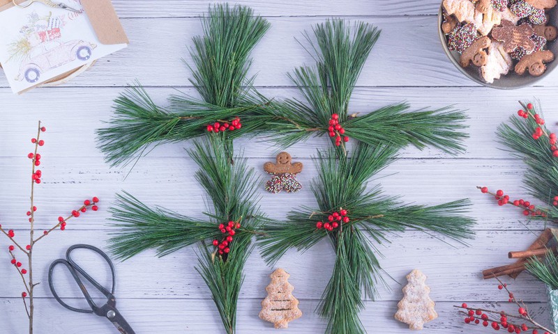 Kalėdinės dekoracijos: tvarios idėjos šventinei namų nuotaikai