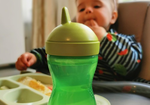 Miglė išbando PHILIPS Avent puodelį su kietu snapeliu