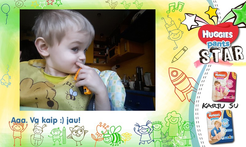 Tai kaip čia ta selfį daryt, maam?