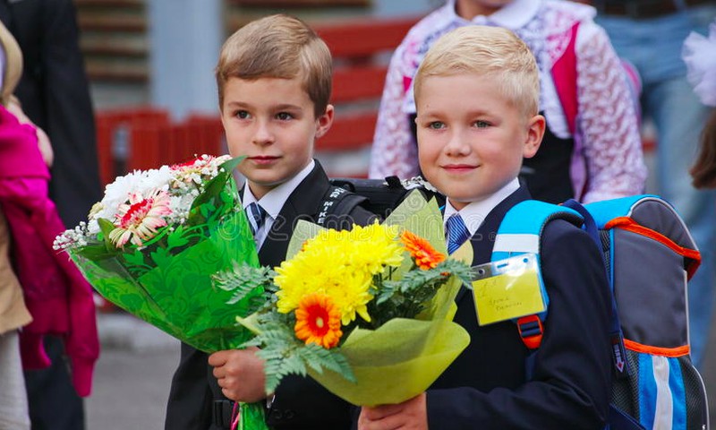 Dalinkitės Nuotraukomis Is Rugsėjo Sventės Mokykloje Darzelyje Ir Laimėkite Puikų Priza Naujienos Mamycių Klubas