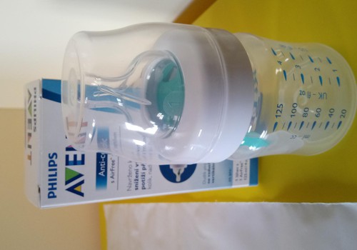 Testuojame Philips Avent“ buteliuką", padedantį apsisaugoti nuo kūdikių pilvo dieglių