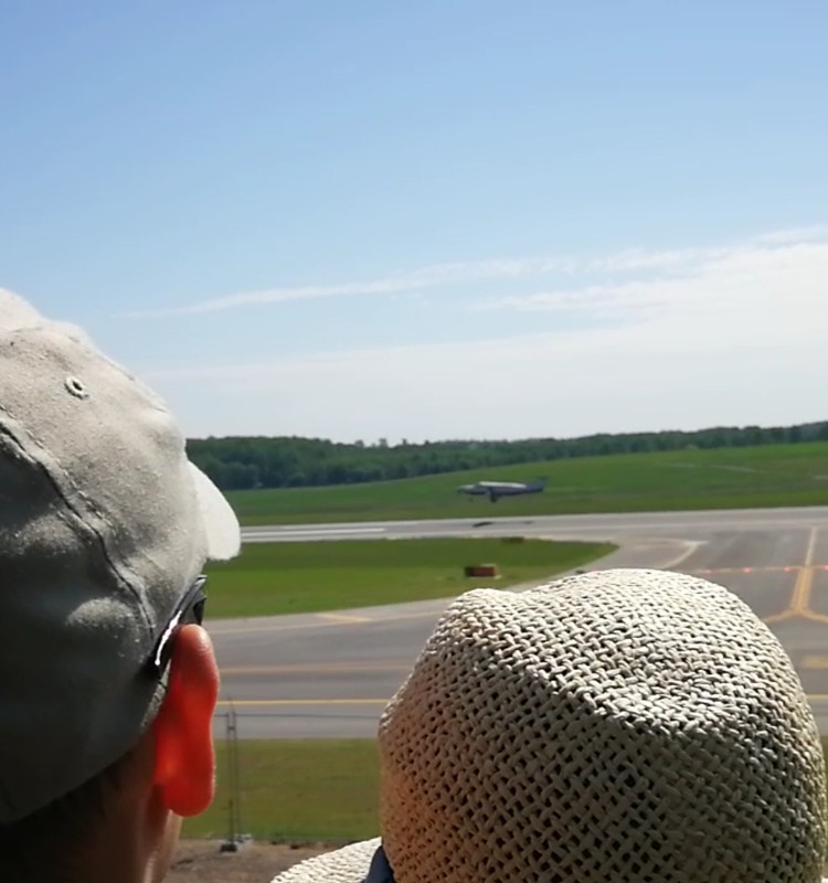 Vasaros gidas: Vilniaus oro uosto lėktuvų stebėjimo aikštelė