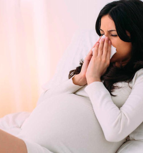 Nėščioji peršalo: kaip tinkamai gydytis nėštumo metu?
