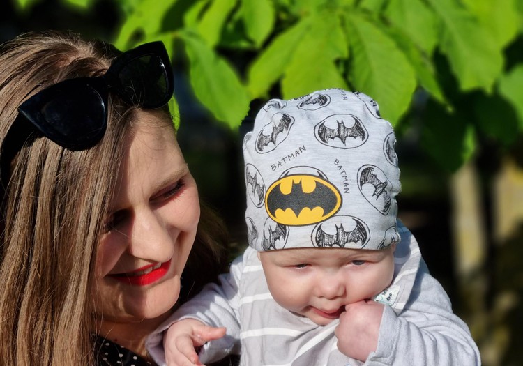 Ar seneliai anūkus myli labiau už vaikus?